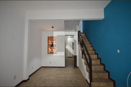 Sala de casa para alugar com 2 quartos, 70m² em Campinho, Rio de Janeiro