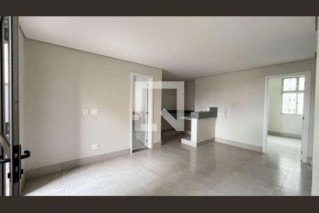 Apartamento à venda com 2 quartos, 56m² em Centro, Belo Horizonte
