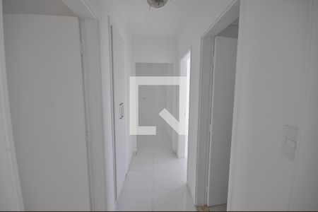 Corredor de apartamento à venda com 2 quartos, 68m² em Vila Medeiros, São Paulo