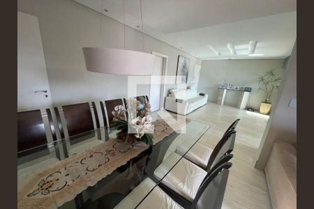 Apartamento à venda com 3 quartos, 136m² em Estoril, Belo Horizonte