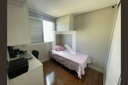 Apartamento à venda com 3 quartos, 136m² em Estoril, Belo Horizonte