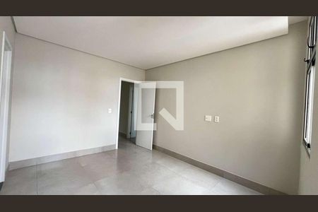 Apartamento à venda com 2 quartos, 64m² em Centro, Belo Horizonte