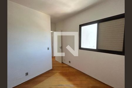 Quarto 1 - Suíte 1 de apartamento para alugar com 3 quartos, 76m² em Vila Campo Grande, São Paulo