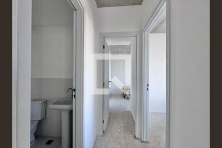 Corredor de apartamento à venda com 2 quartos, 84m² em Recreio dos Bandeirantes, Rio de Janeiro