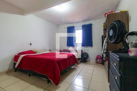 Casa 1: Quarto de casa à venda com 5 quartos, 240m² em Vila Matilde, São Paulo