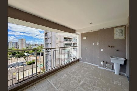 Sacada de apartamento à venda com 2 quartos, 59m² em Santo Amaro, São Paulo