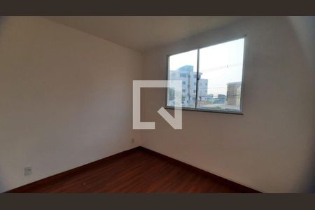 Apartamento à venda com 2 quartos, 47m² em Palmares, Belo Horizonte