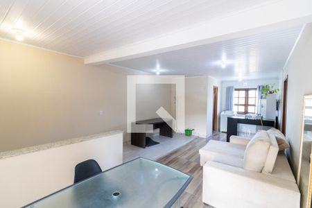 Sala/Cozinha de casa para alugar com 2 quartos, 70m² em São José, Porto Alegre