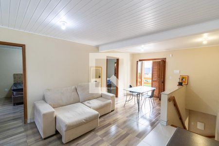 Sala/Cozinha de casa para alugar com 2 quartos, 70m² em São José, Porto Alegre