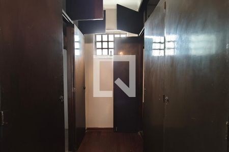 Closet da suíte de casa à venda com 3 quartos, 330m² em Jardim Guarani, Campinas