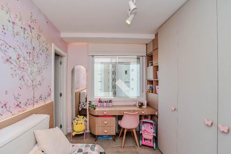 Suíte 1 de apartamento para alugar com 3 quartos, 130m² em Vila Ipiranga, Porto Alegre