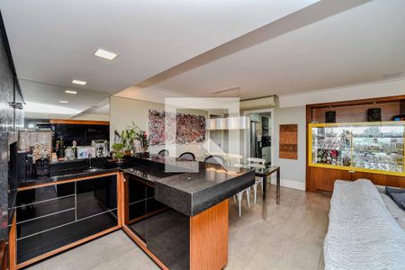 Sala de apartamento para alugar com 3 quartos, 130m² em Vila Ipiranga, Porto Alegre