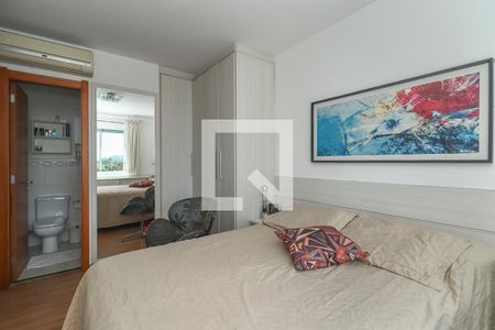 Quarto Suíte de apartamento à venda com 2 quartos, 65m² em Jardim Europa, Porto Alegre