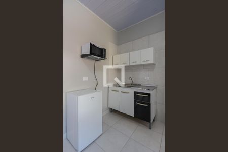 Studio de kitnet/studio para alugar com 1 quarto, 14m² em Parque Assuncao, Taboão da Serra