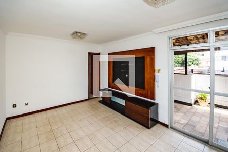 Sala de TV de apartamento para alugar com 3 quartos, 180m² em Santa Rosa, Belo Horizonte