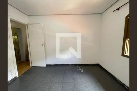 Quarto 2 de casa para alugar com 2 quartos, 60m² em Jardim Raposo Tavares, São Paulo