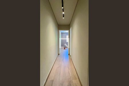 Corredor de casa para alugar com 2 quartos, 120m² em Pinheiros, São Paulo