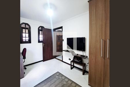  Quarto 1 - Casa 1 de casa à venda com 5 quartos, 226m² em Metalúrgicos, Osasco