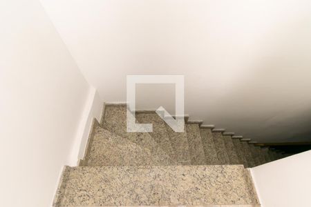 Escada de casa de condomínio à venda com 3 quartos, 142m² em Vila Formosa, São Paulo