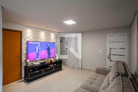 Sala de casa à venda com 3 quartos, 180m² em Braúnas, Contagem