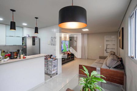 Sala de casa à venda com 3 quartos, 180m² em Braúnas, Contagem