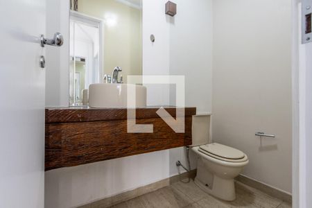 Lavabo de apartamento à venda com 4 quartos, 137m² em Perdizes, São Paulo