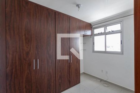 Quarto 1 de apartamento para alugar com 3 quartos, 65m² em Rio Branco, Belo Horizonte