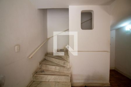 Escada de casa à venda com 3 quartos, 186m² em Santo Amaro, São Paulo