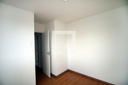 Quarto 1 de apartamento para alugar com 2 quartos, 45m² em Irajá, Rio de Janeiro