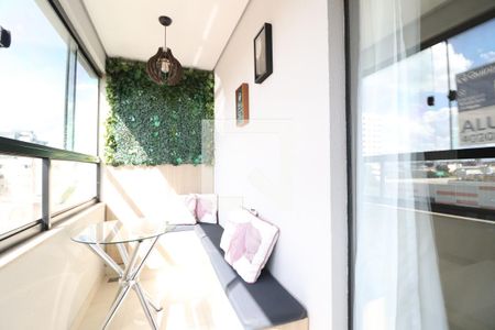 Varanda gourmet de apartamento para alugar com 2 quartos, 70m² em Tibery, Uberlândia
