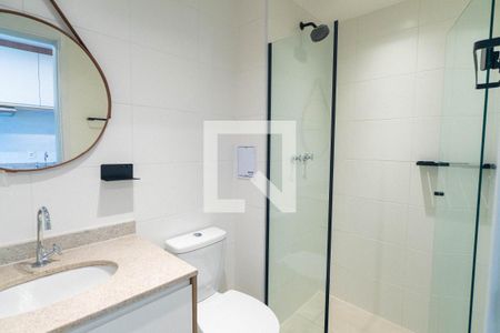 Banheiro de kitnet/studio para alugar com 1 quarto, 24m² em Vila Santa Catarina, São Paulo