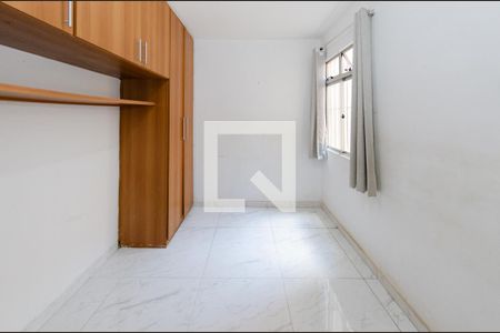 Quarto 1 de apartamento para alugar com 2 quartos, 50m² em Castelo, Belo Horizonte