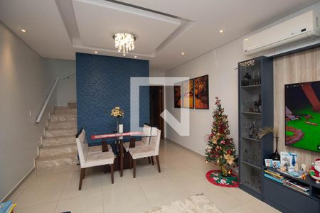 Sala  de casa à venda com 3 quartos, 120m² em Vila Constança, São Paulo