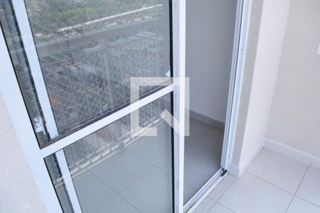 Varanda Sala de apartamento para alugar com 2 quartos, 35m² em Guaiauna, São Paulo