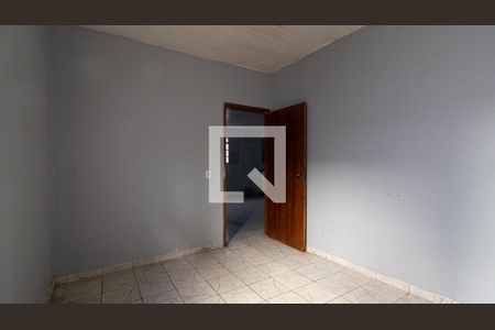 Quarto 1 de casa para alugar com 2 quartos, 80m² em Vila Paranagua, São Paulo