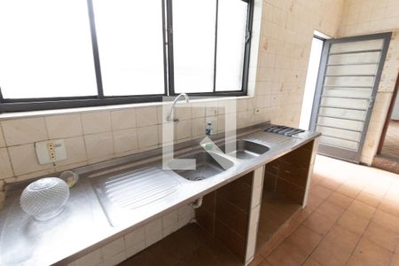 Cozinha de casa para alugar com 3 quartos, 85m² em Aclimação, São Paulo