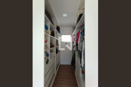 Casa à venda com 3 quartos, 243m² em Jardim Serrano, Nova Lima