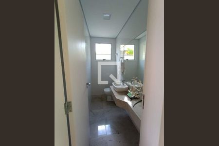 Casa à venda com 3 quartos, 243m² em Jardim Serrano, Nova Lima