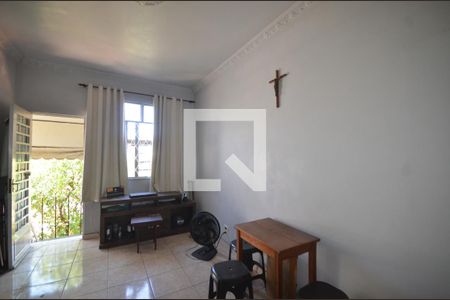 Sala/Quarto de kitnet/studio para alugar com 1 quarto, 18m² em Osvaldo Cruz, Rio de Janeiro