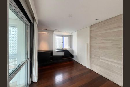 Apartamento à venda com 3 quartos, 170m² em Vila Suzana, São Paulo