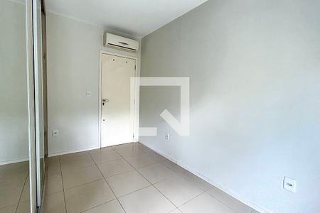 Quarto  de apartamento para alugar com 2 quartos, 76m² em João Paulo, Florianópolis