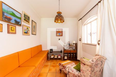 Sala de casa para alugar com 6 quartos, 216m² em Jardim Avelino, São Paulo