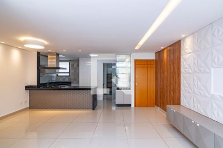 Sala de apartamento para alugar com 4 quartos, 125m² em Buritis, Belo Horizonte