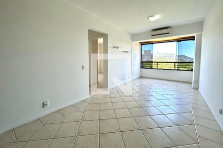 Sala de apartamento para alugar com 2 quartos, 65m² em Itacorubi, Florianópolis
