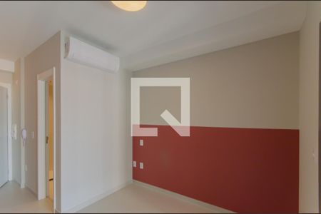 Sala/Quarto de kitnet/studio à venda com 1 quarto, 30m² em Ipiranga, São Paulo