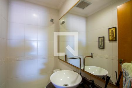 Lavabo de apartamento à venda com 3 quartos, 144m² em Vila Assunção, Santo André
