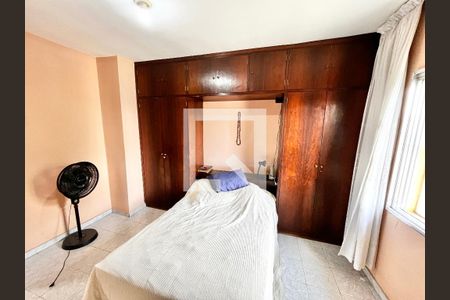 Casa à venda com 2 quartos, 116m² em Jardim das Laranjeiras, São Paulo