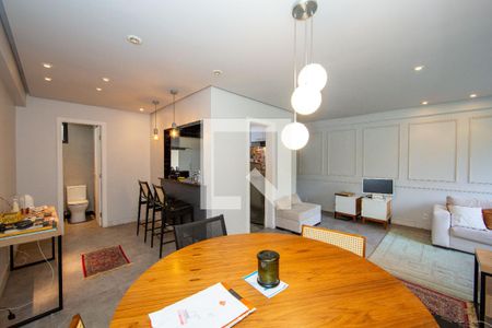 SALA de apartamento para alugar com 2 quartos, 100m² em Belvedere, Belo Horizonte