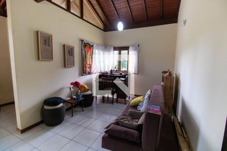 Sala 2 de casa de condomínio à venda com 3 quartos, 186m² em Itaipu, Niterói
