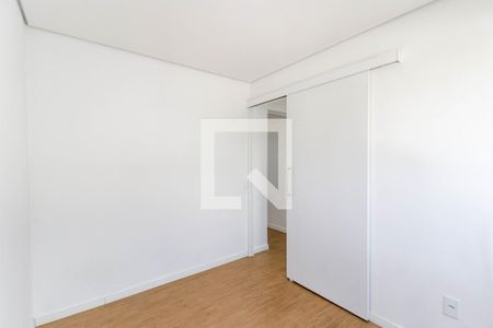 Quarto 1 de apartamento para alugar com 2 quartos, 38m² em Jardim Casablanca, São Paulo